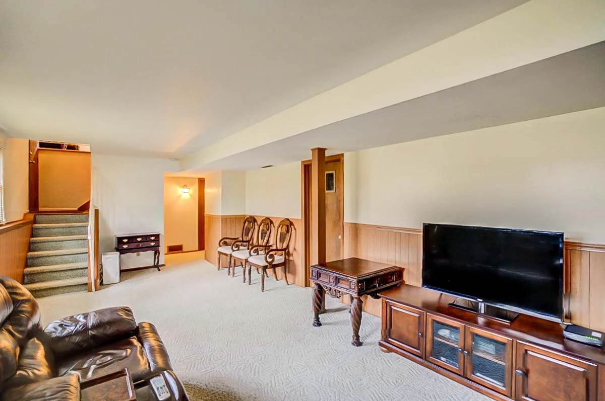5301 Raymond Rd-26.jpg