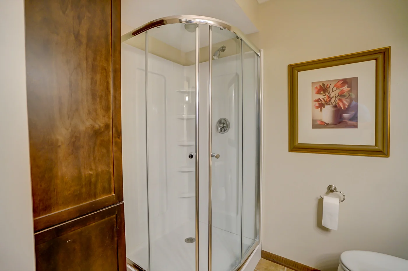 7124 Applewood-28.jpg