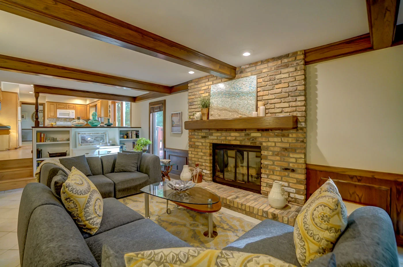 7124 Applewood-18.jpg