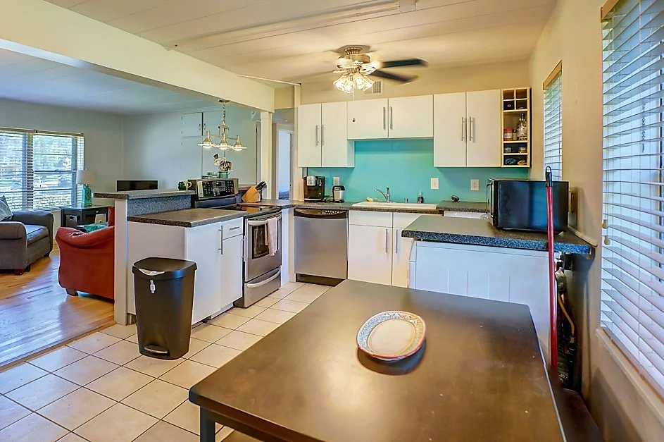 3 Sherman Terrace, Unit 1, Madison-3.jpg