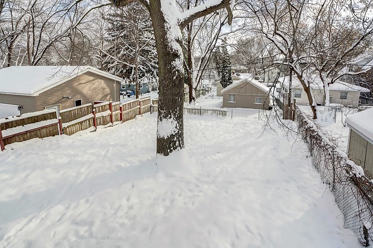 1921 Spohn Ave, Madison-41.jpg
