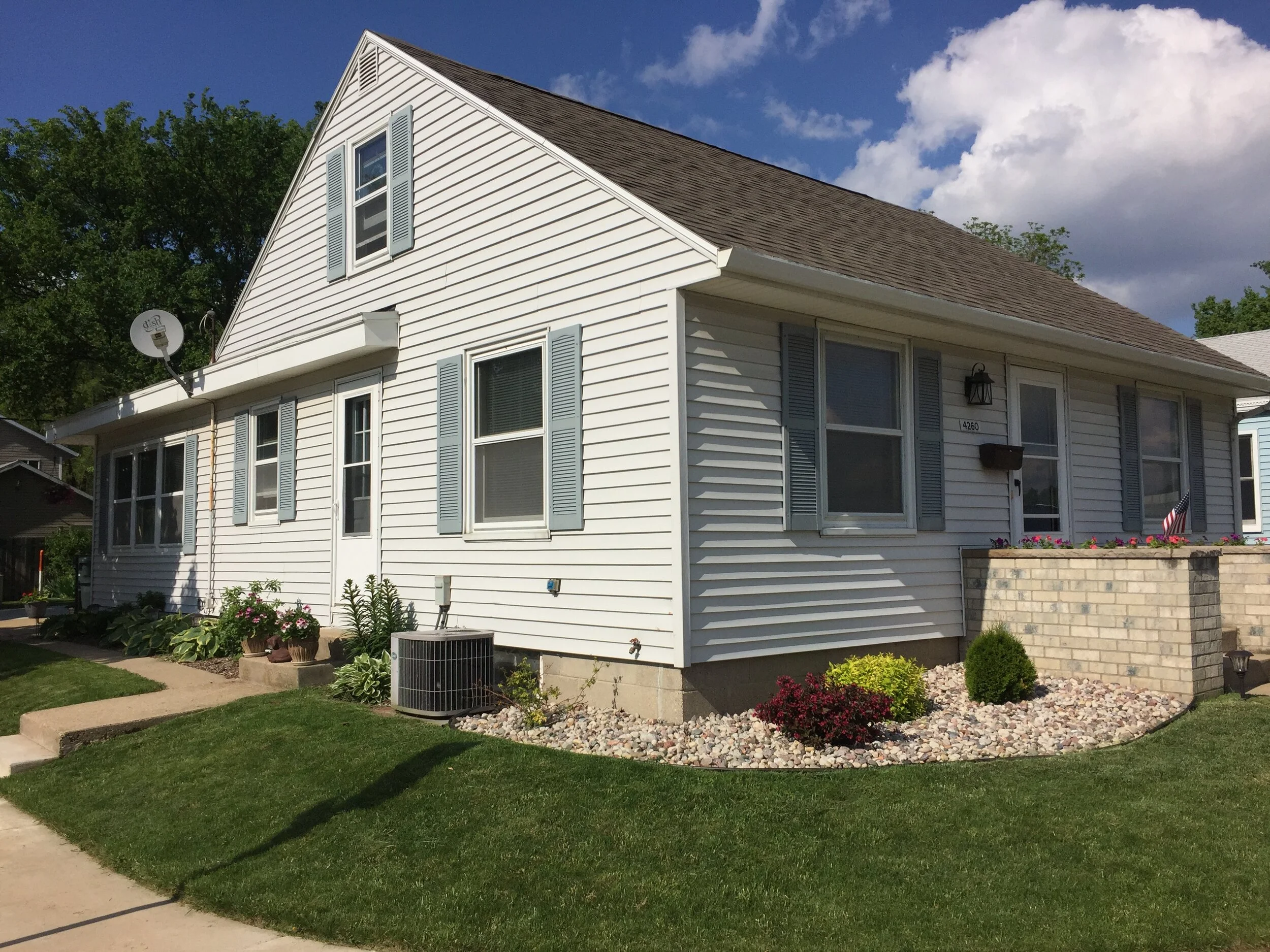 Corner View of House.JPG