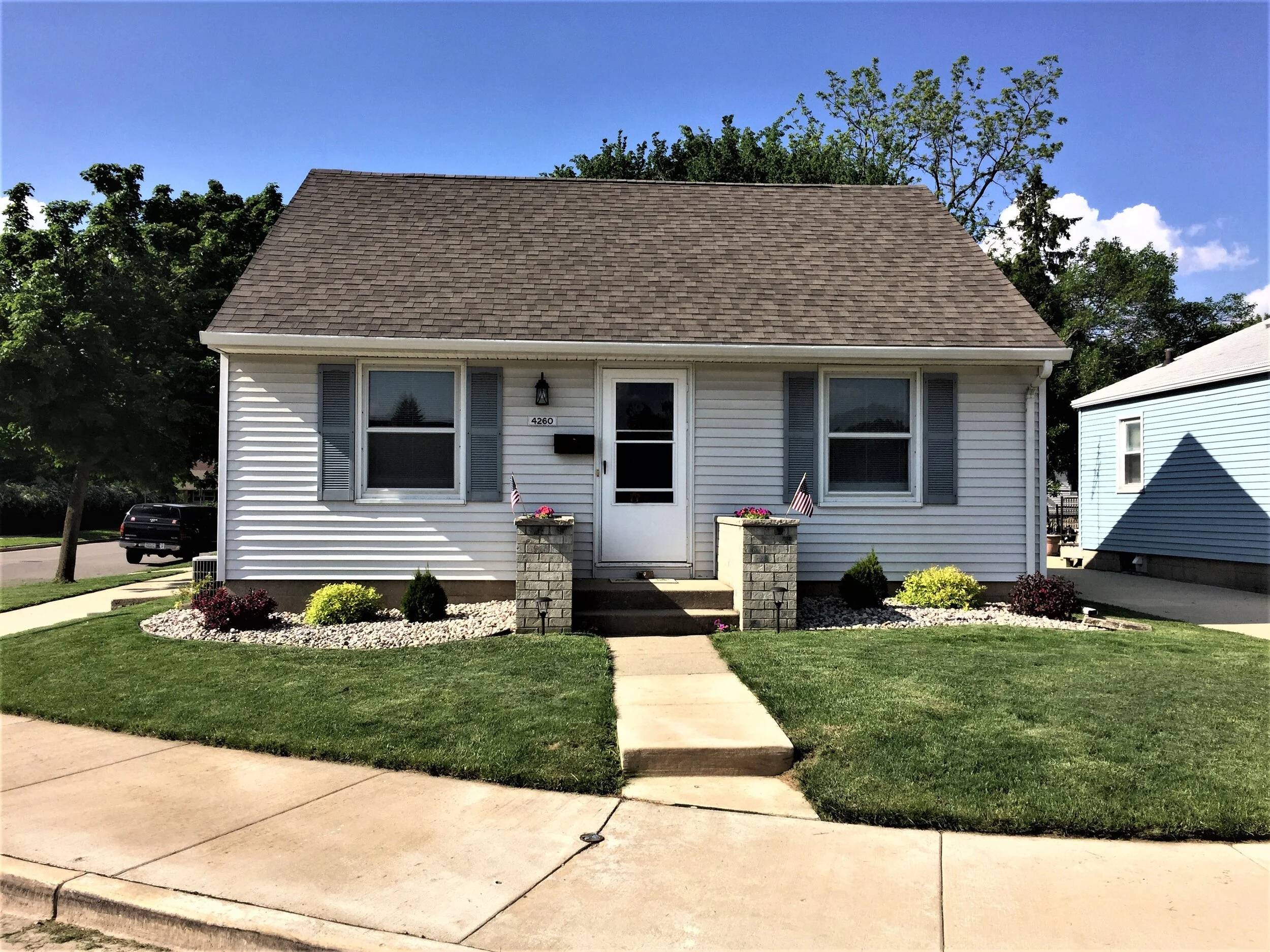 Front of House _ Edit.jpg