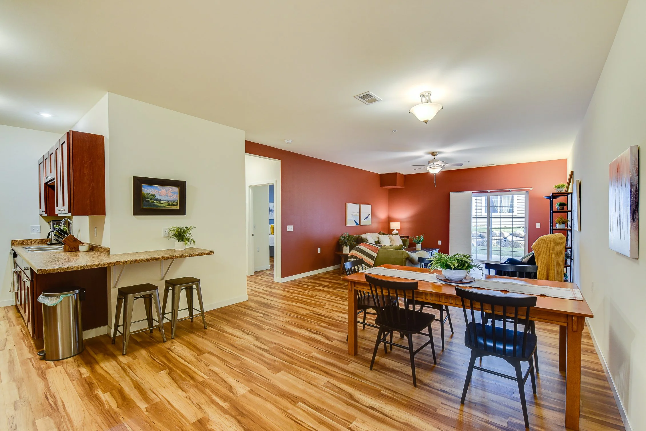 4136 Bruns Ave-16.jpg