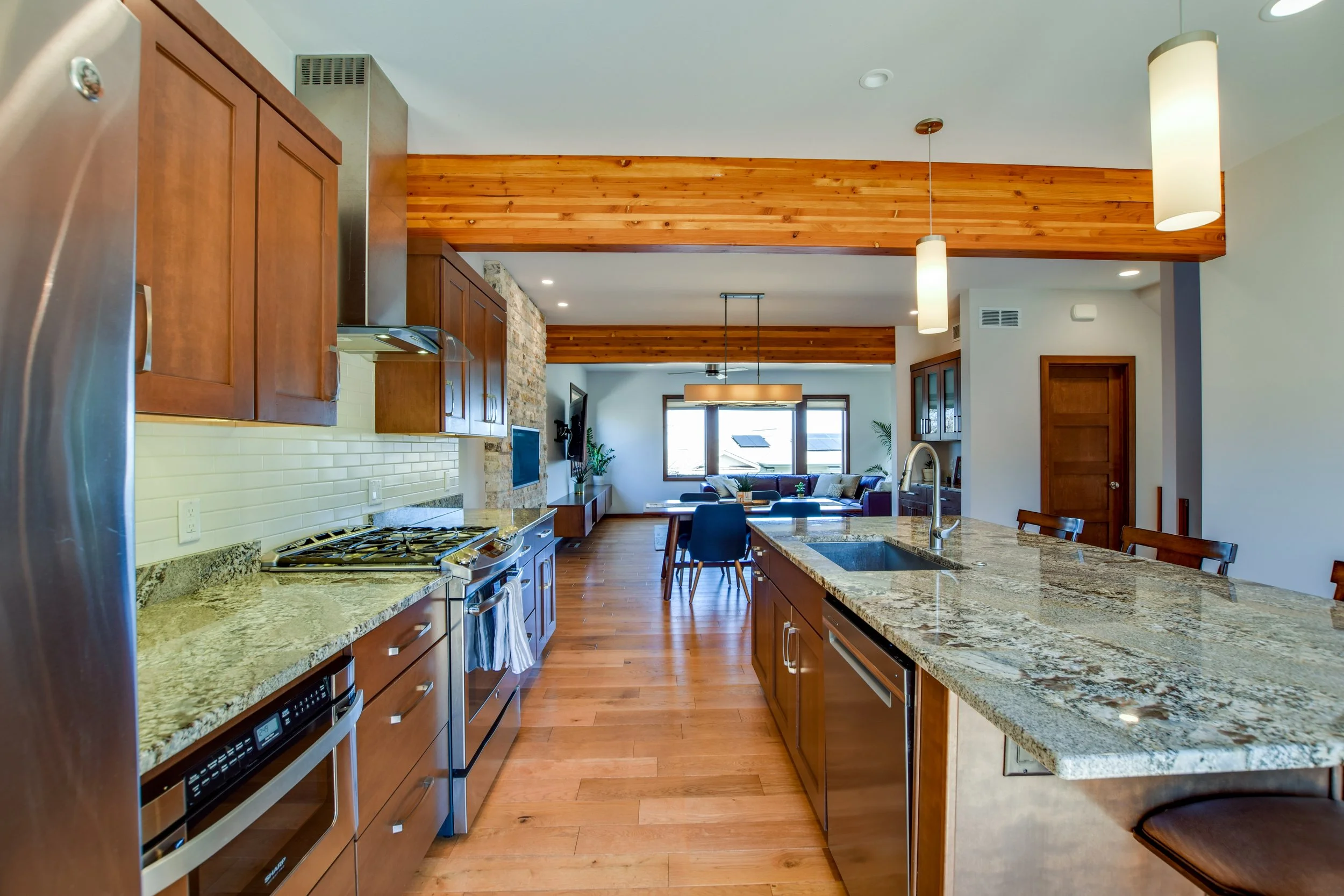 DSC_0241 HDR3 -_.JPG
