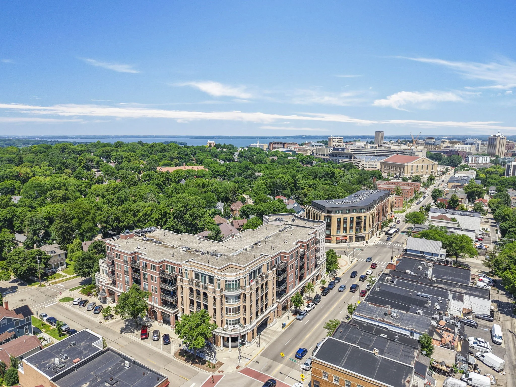 3-web-or-mls-1802-monroe-st-304.jpg