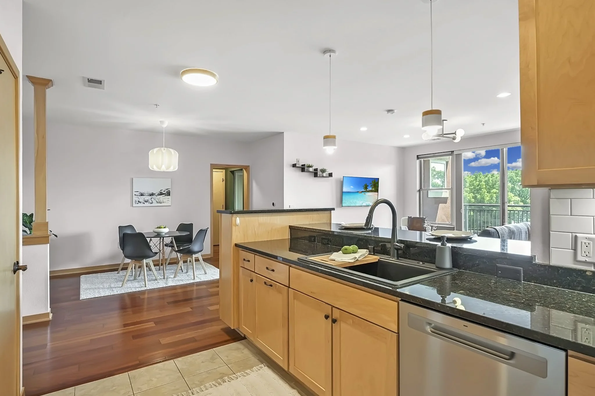 25-web-or-mls-1802-monroe-st-304.jpg