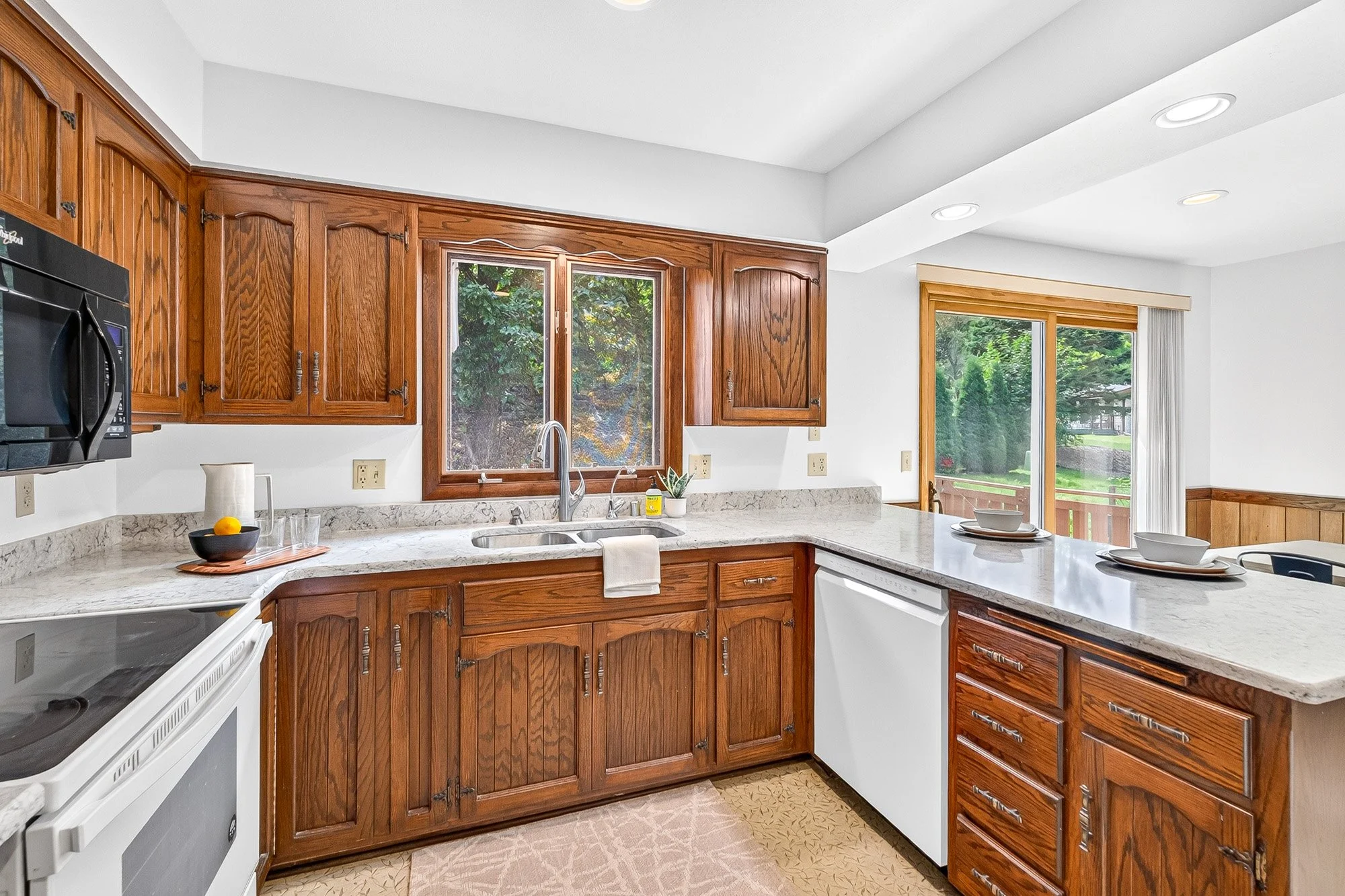 34-610 Walnut Grove Dr Madison-34.jpg