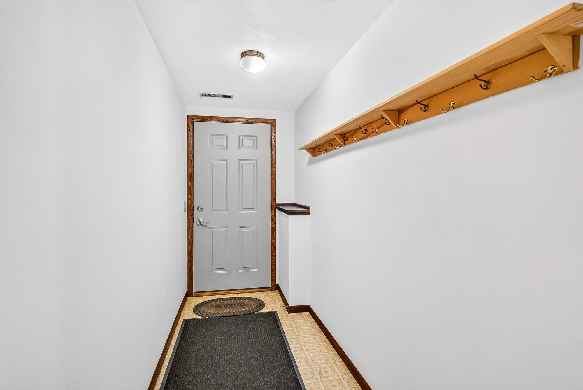 70-610 Walnut Grove Dr Madison-70.jpg