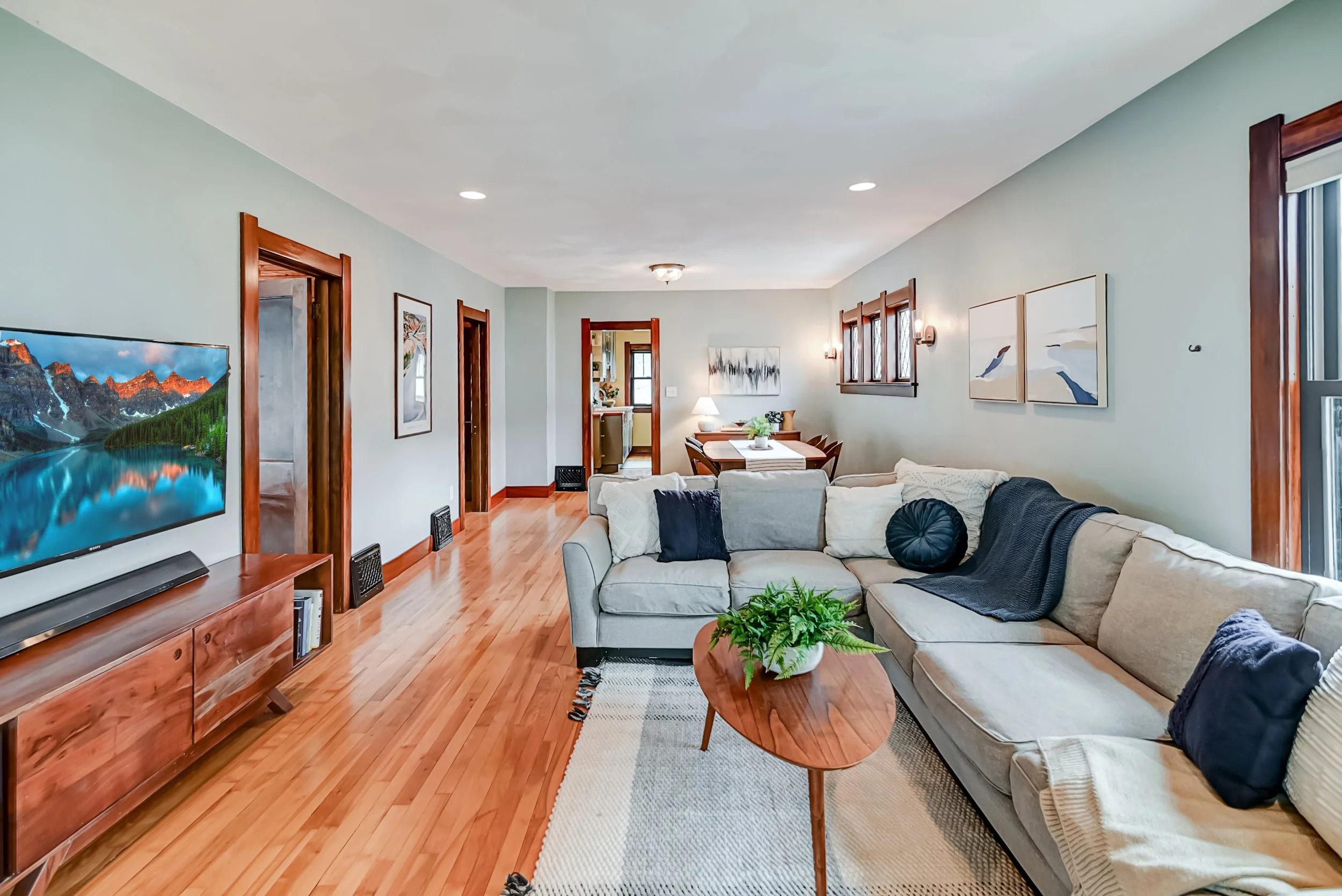 34-2313 E Mifflin St-3.jpg