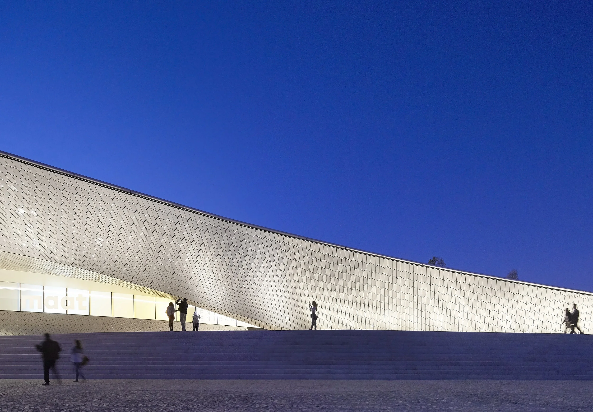 AL_A_MAAT_Lisbon_Visit-1_©HuftonCrow_037 (1).jpg