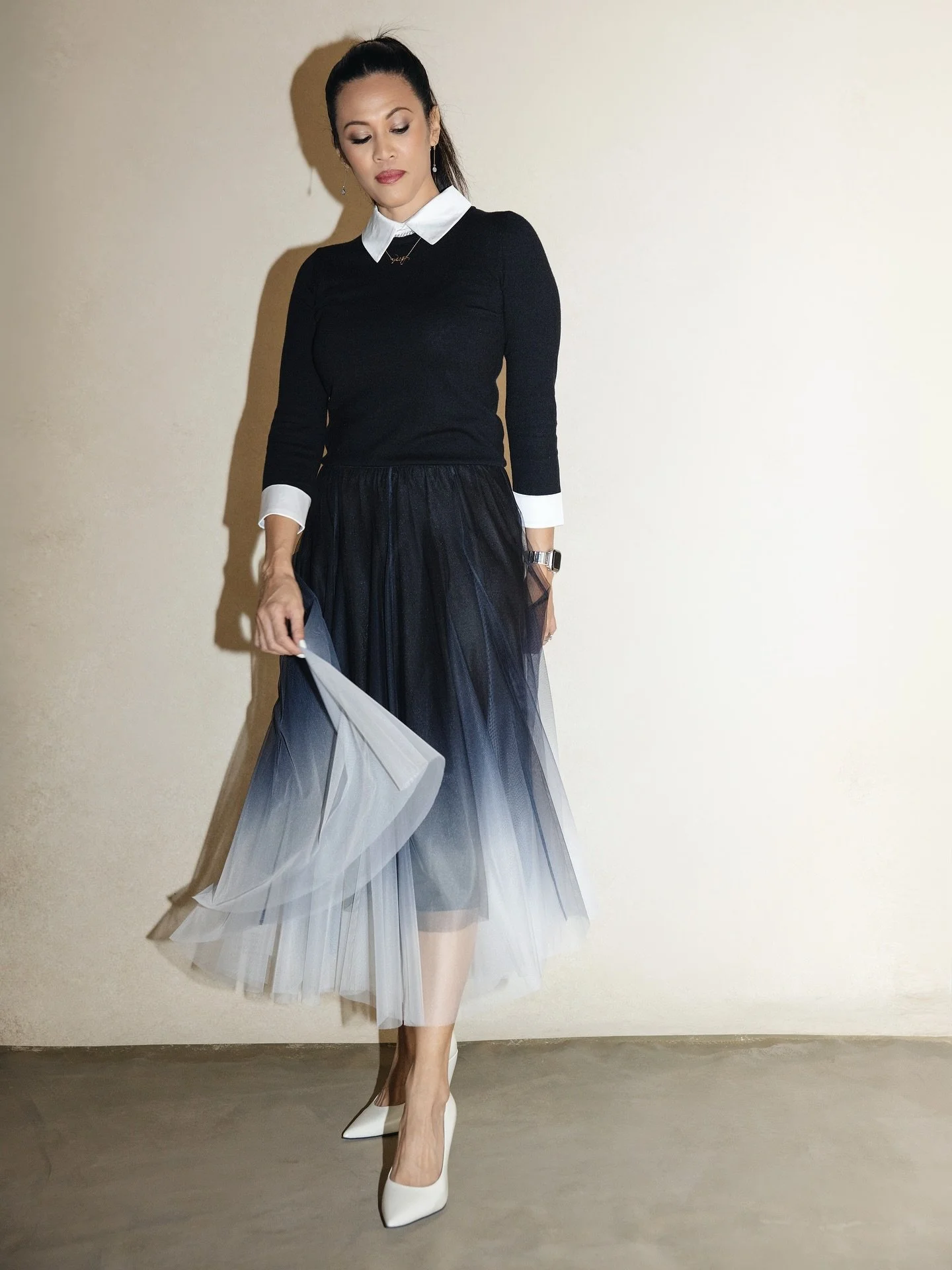 When I can’t decide where to start… (like right now, with all the thank yous for yesterday and life in general), I start with my outfit. 🤍 Because it’s what I know best and it’s my happy place. Clothes and jewelry and how it