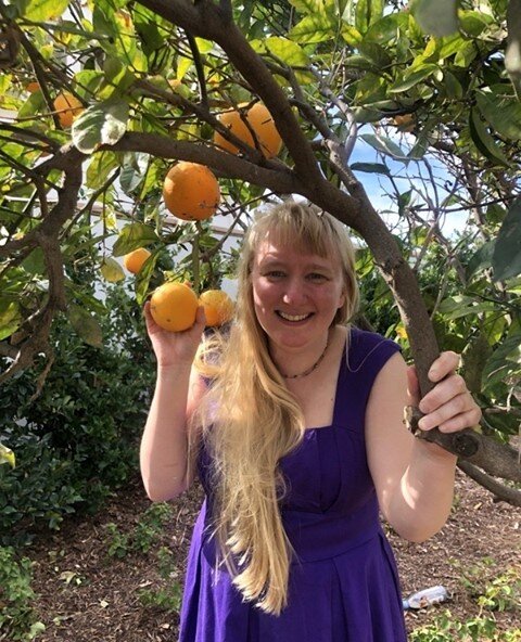 Orange you glad to see me! 🍊🍊🍊 #instagood #beautiful #travel #sandiego #style #sanfrancisco #cali #la #westcoast #photooftheday #adventure #orangecounty