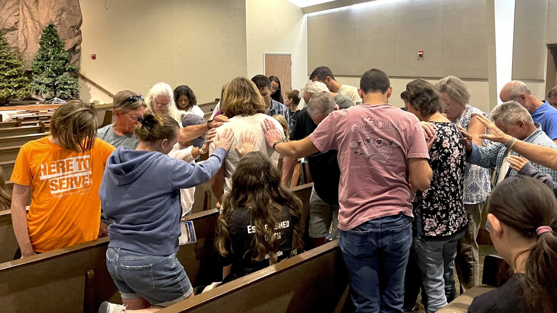 2PrayingServeTeam.jpg