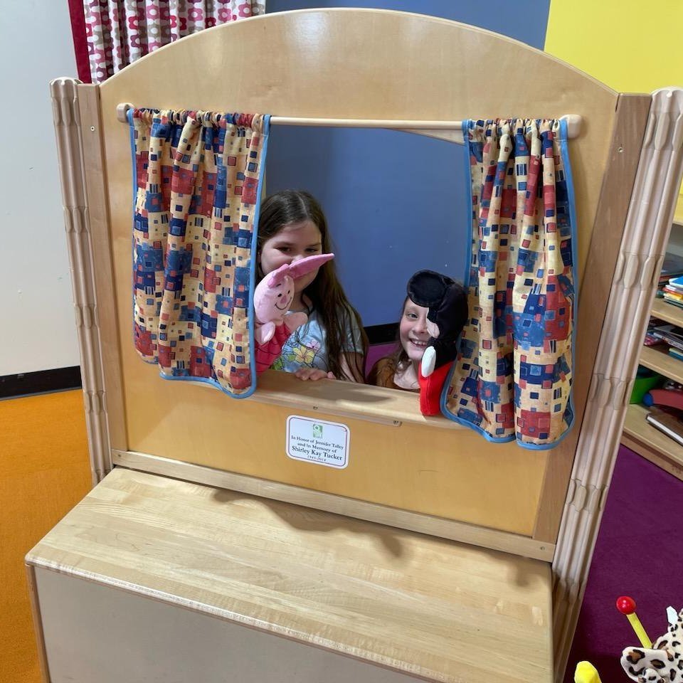 We had some great entertainment with this wonderful puppet show!
