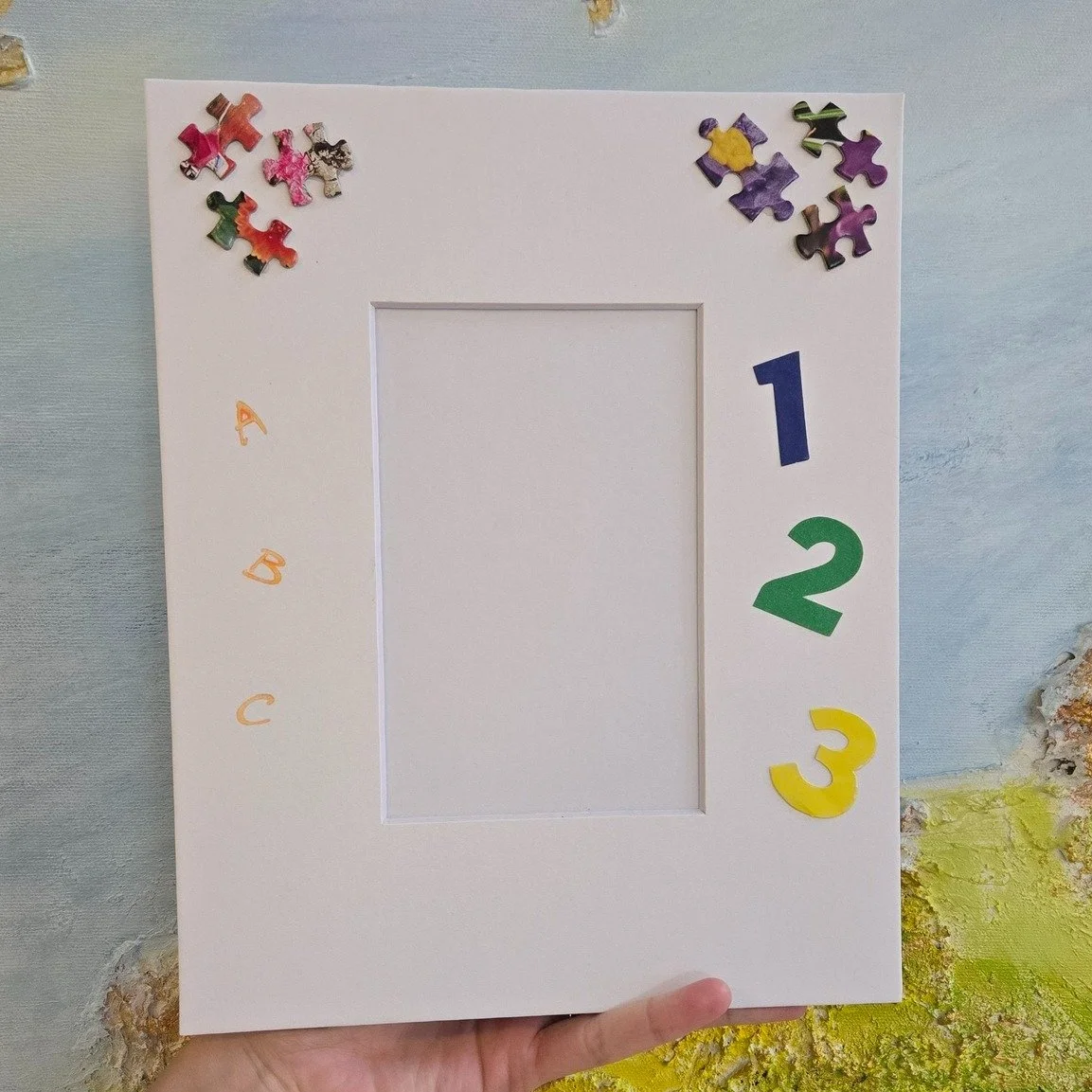 Next week, we'll be celebrating back to school season with lots of special crafts! Scroll through and keep reading to see what we'll be making.

✏️ Tuesday: Decorate your own pencil and pencil magnets
🍎 Wednesday: Decorate your own pencil and apple 
