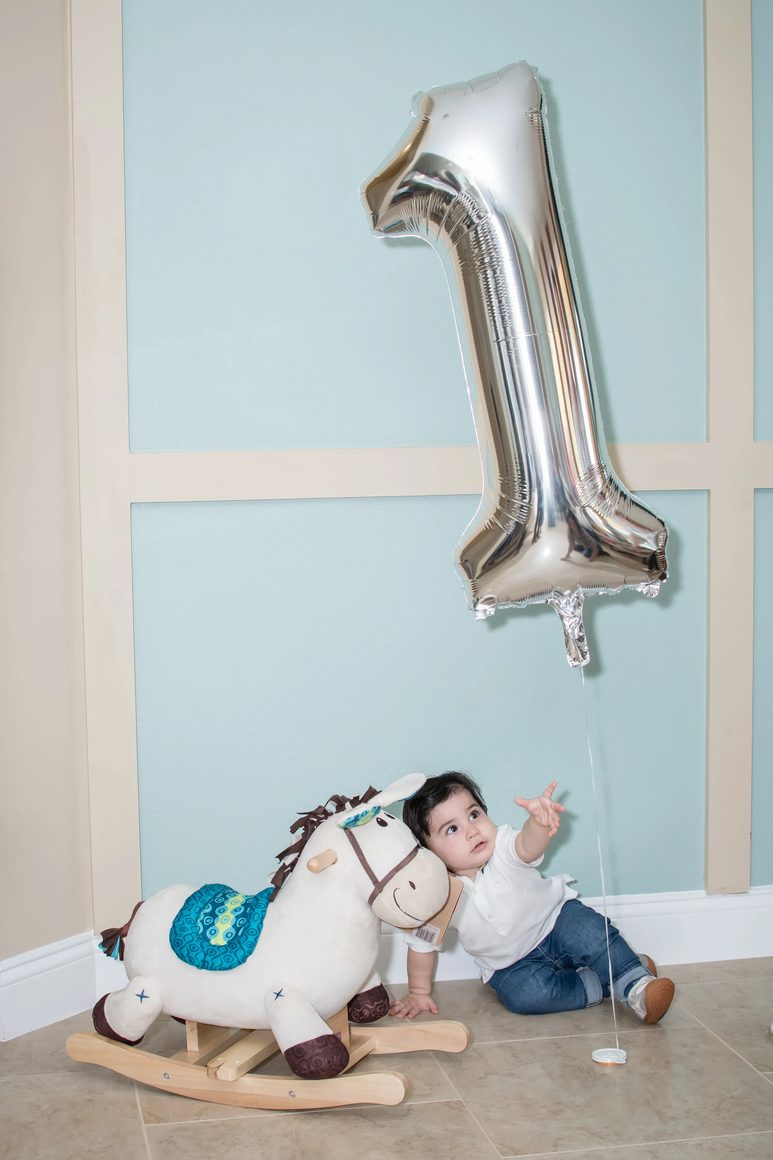 travel-inspired-baby-theme-birthday-orlando-photographer-yanitza-ninett-16.jpg