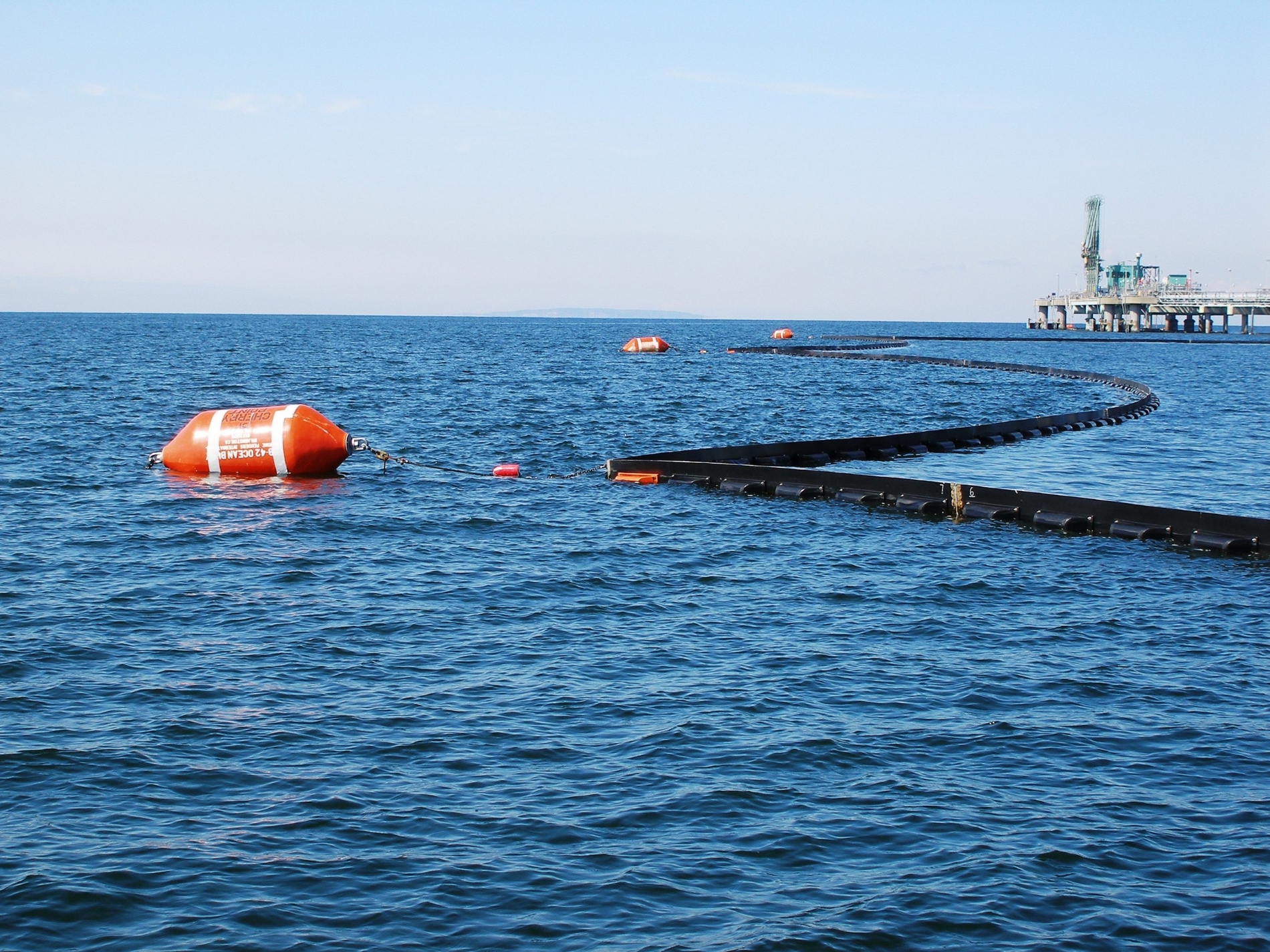 Deployable Boom and Buoys2.JPG