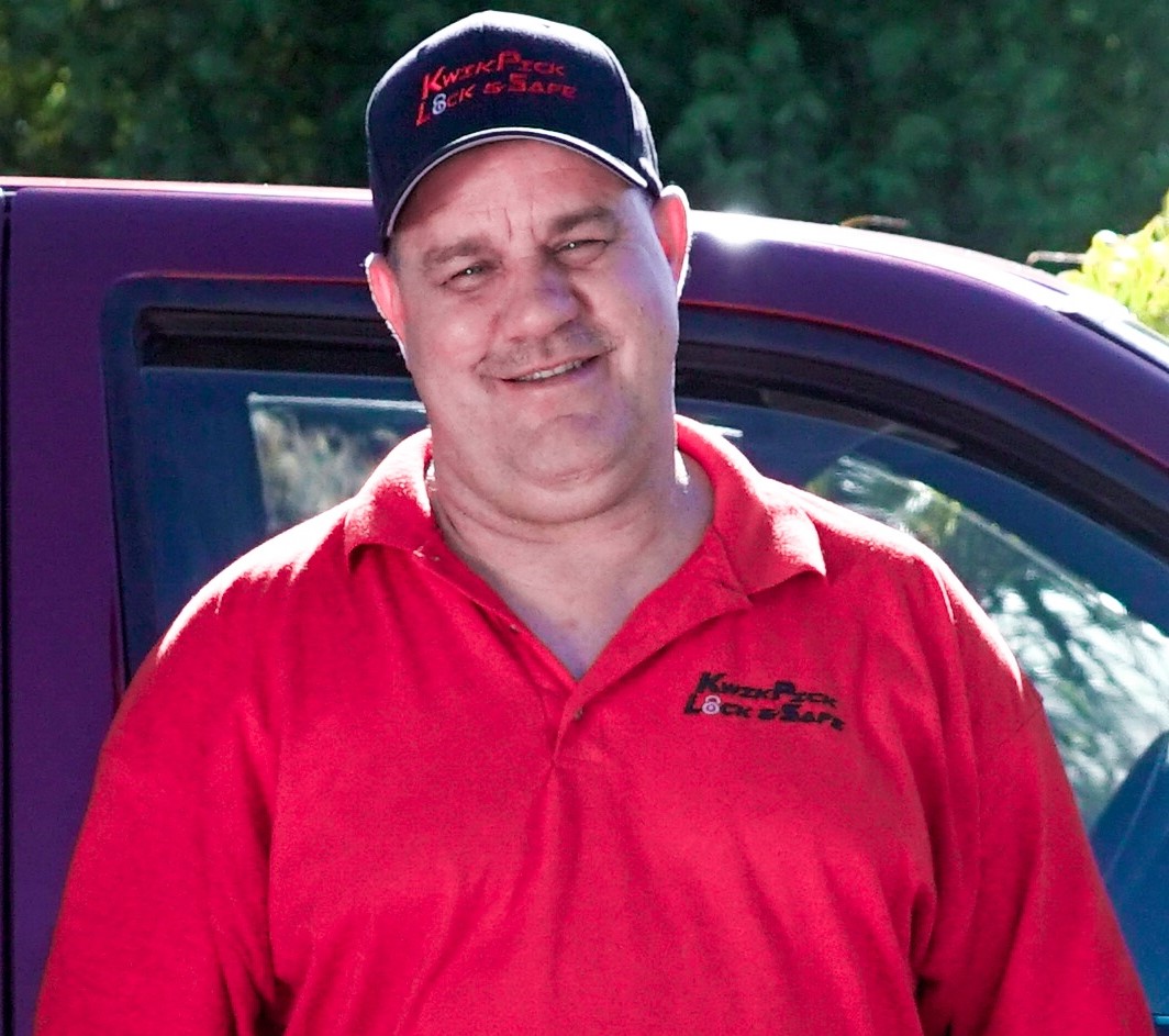 Hi! I'm Bill Stringfellow from KwikPick Lock and Safe. 