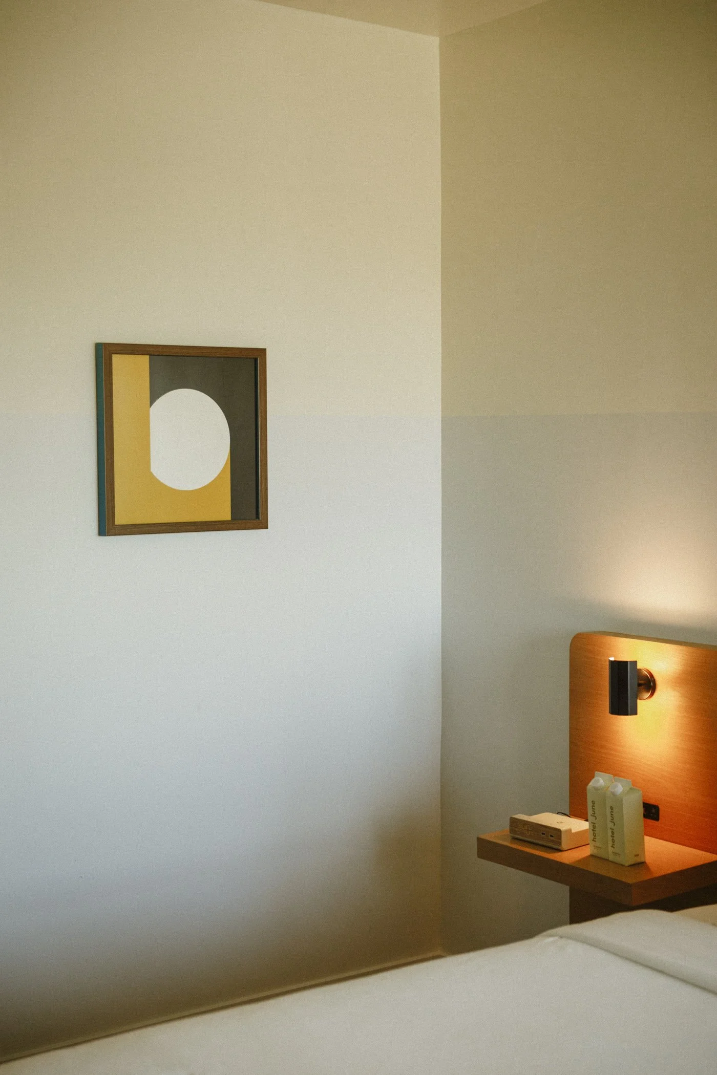 HotelJuneWestLA-ElliLaurenPhoto-005.jpg