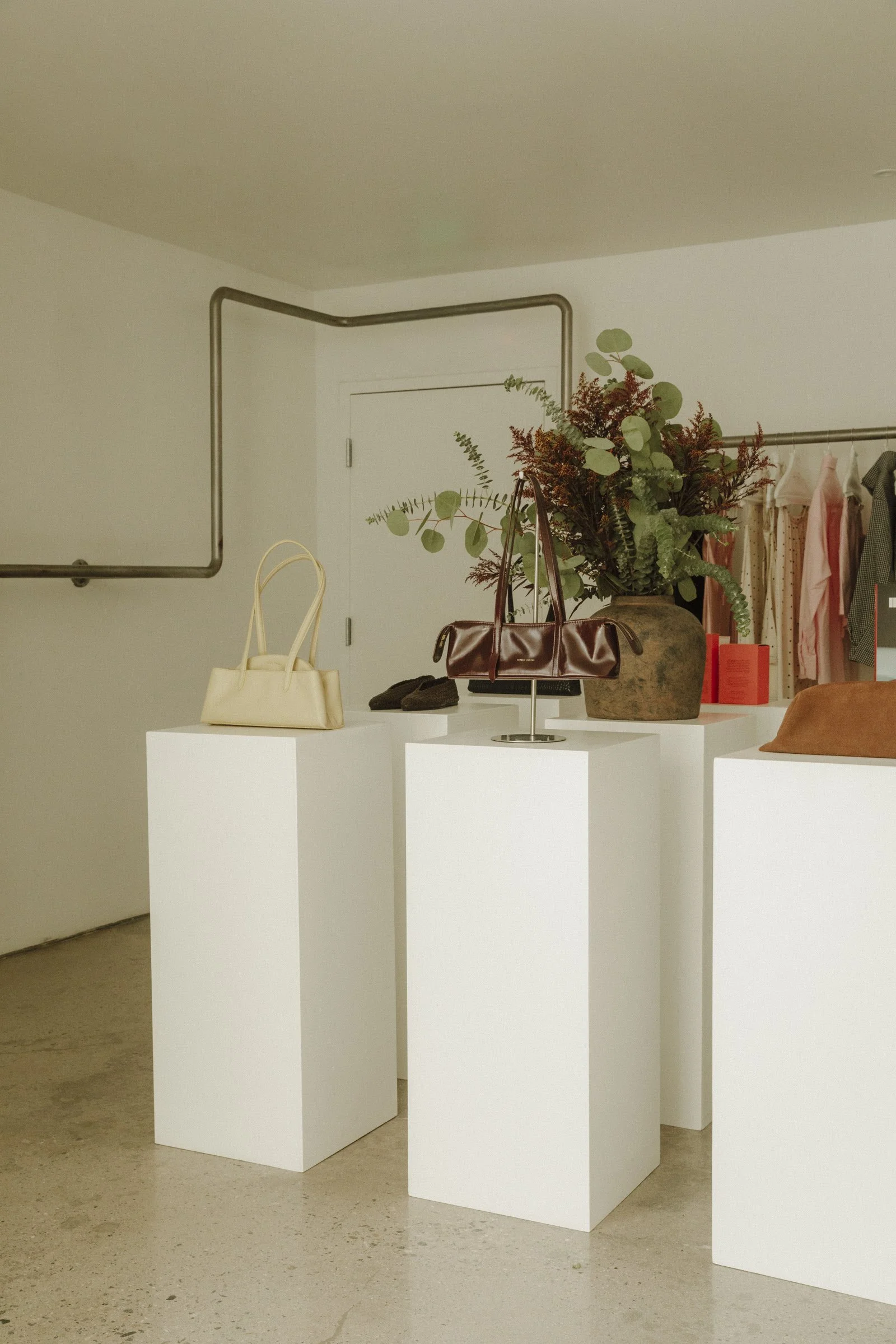 NewGround-Sneaks-006.jpg