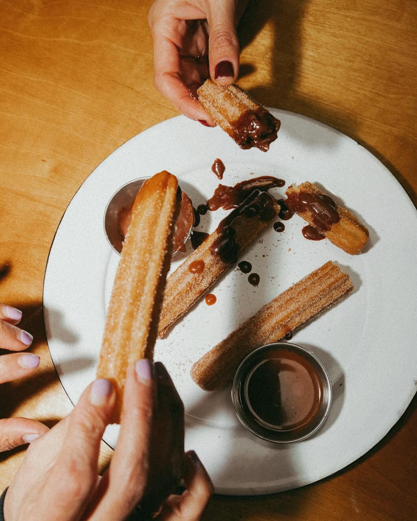 Churros. Housemade Mexican chocolate and Cajeta. 📸 @kelseycherry #gordoscantina #authentixmexican #mexicanstreetfood #dessert #churros #chocolate #cajeta #bushwick #brooklyn #nyc #nymademexicoapproved