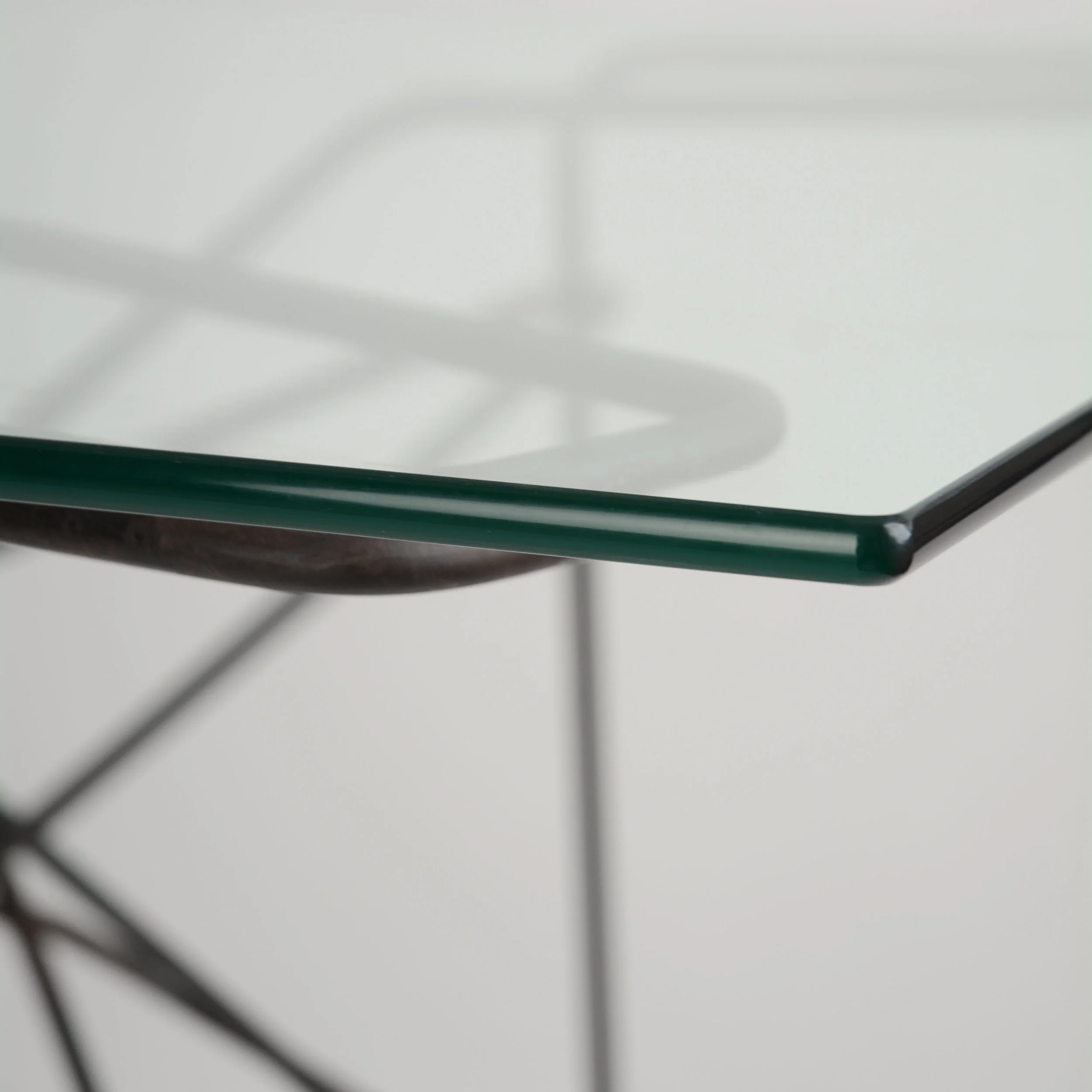 001-012 Black Patina - Glass - Detail1.jpg