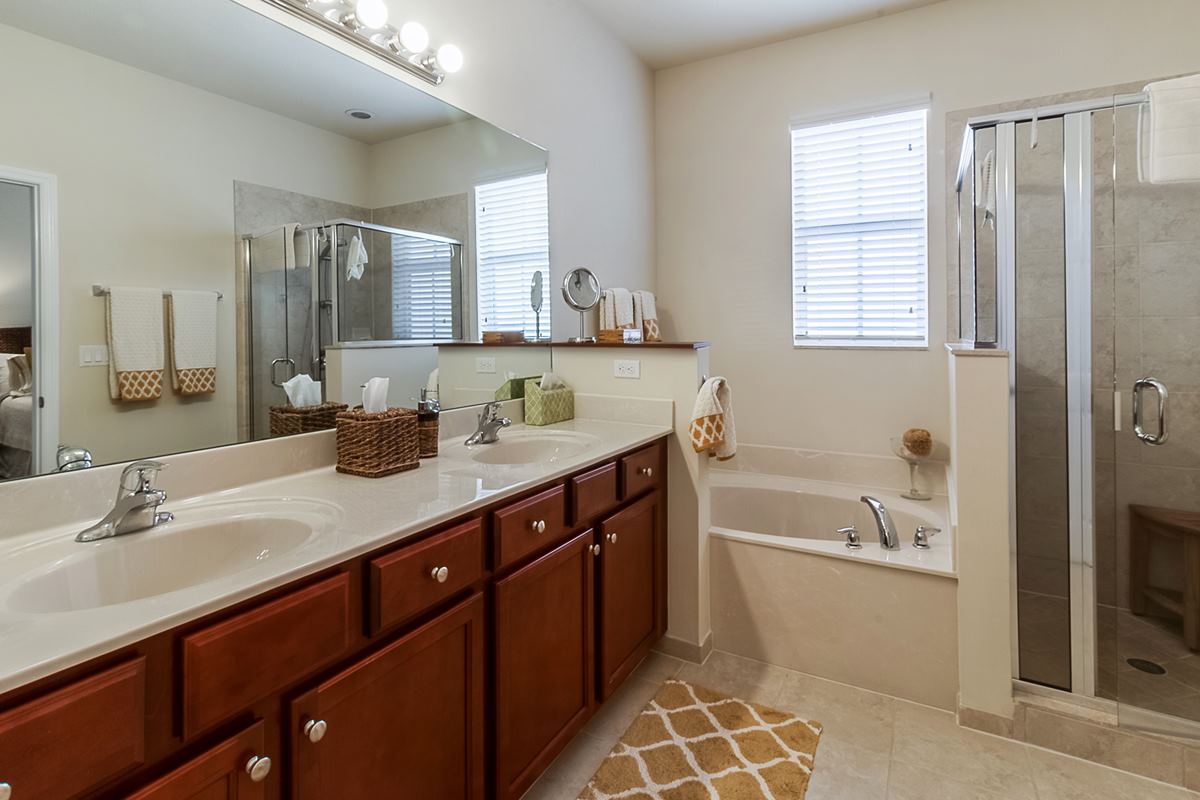 masterbathroom_1200.jpg