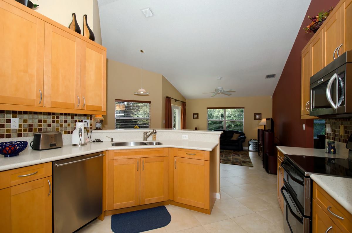 kitchen_1200.jpg