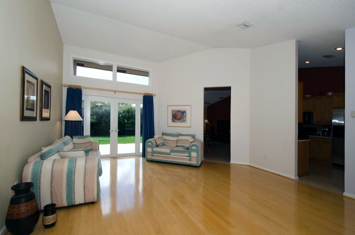 livingroom_1200.jpg