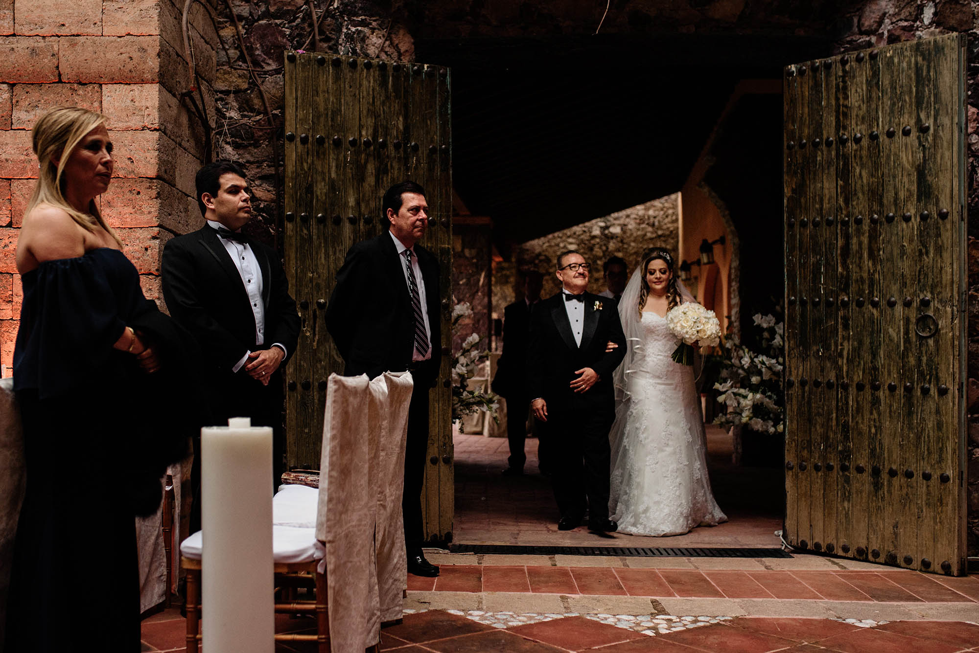 Lucero Alvarez y Antonio I Boda Hacienda Viborillas 52.jpg