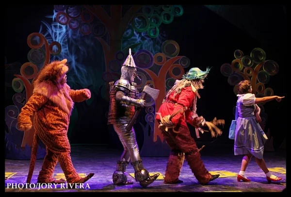 wizardofoz-friends.jpg