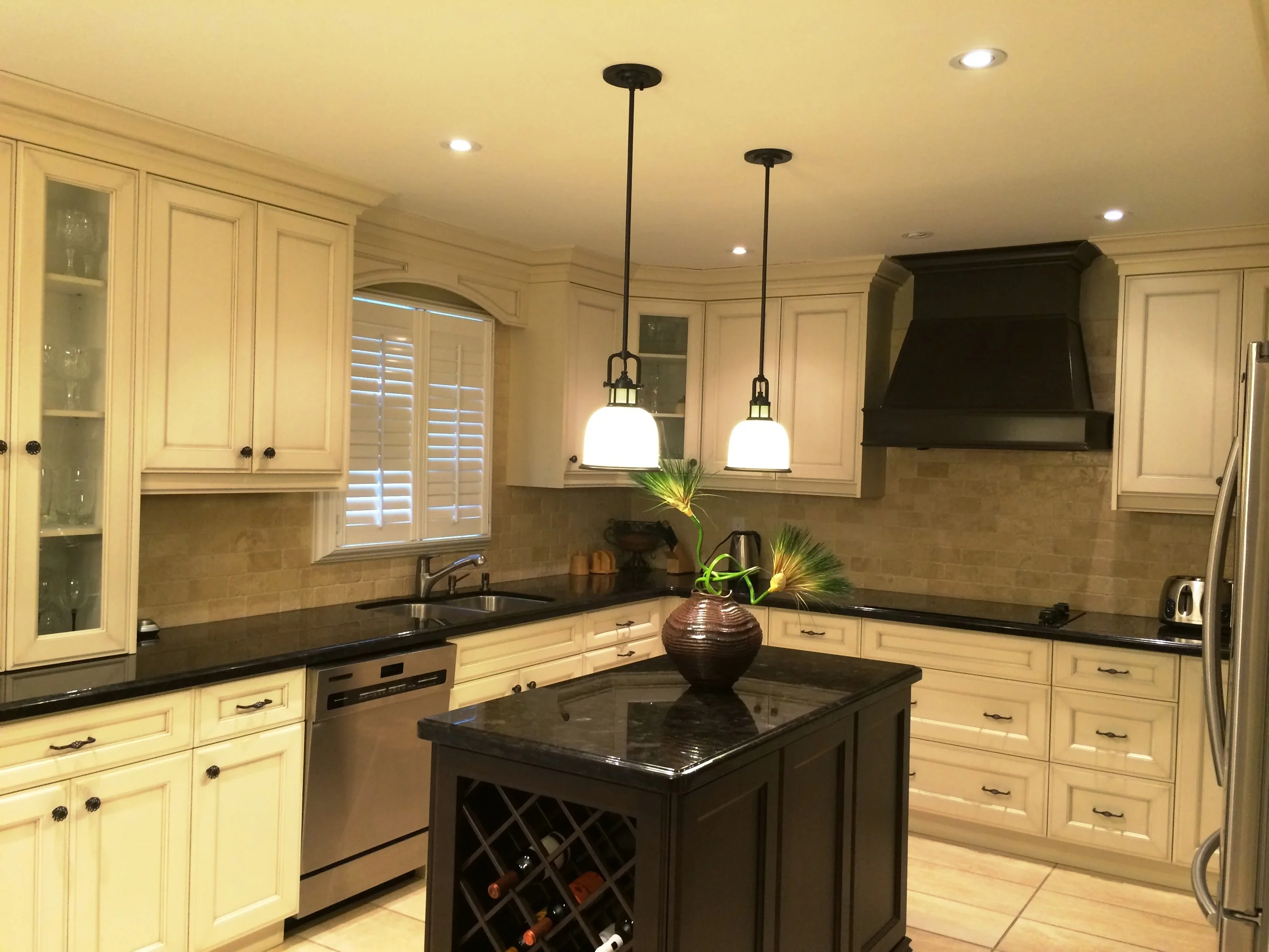traditional-kitchen_15303531770_o.jpg