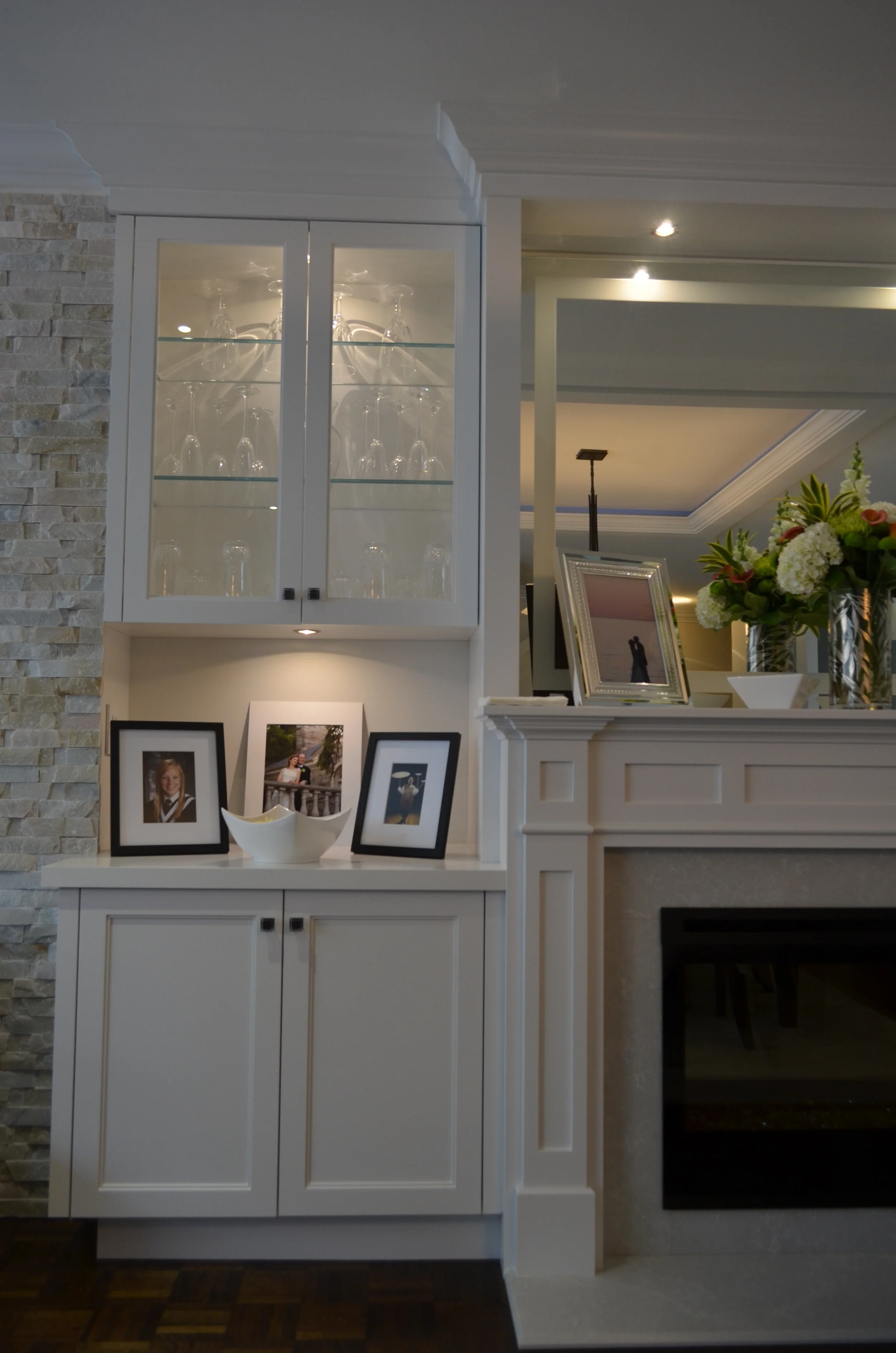 built-in-wall-unit_16282190355_o.jpg