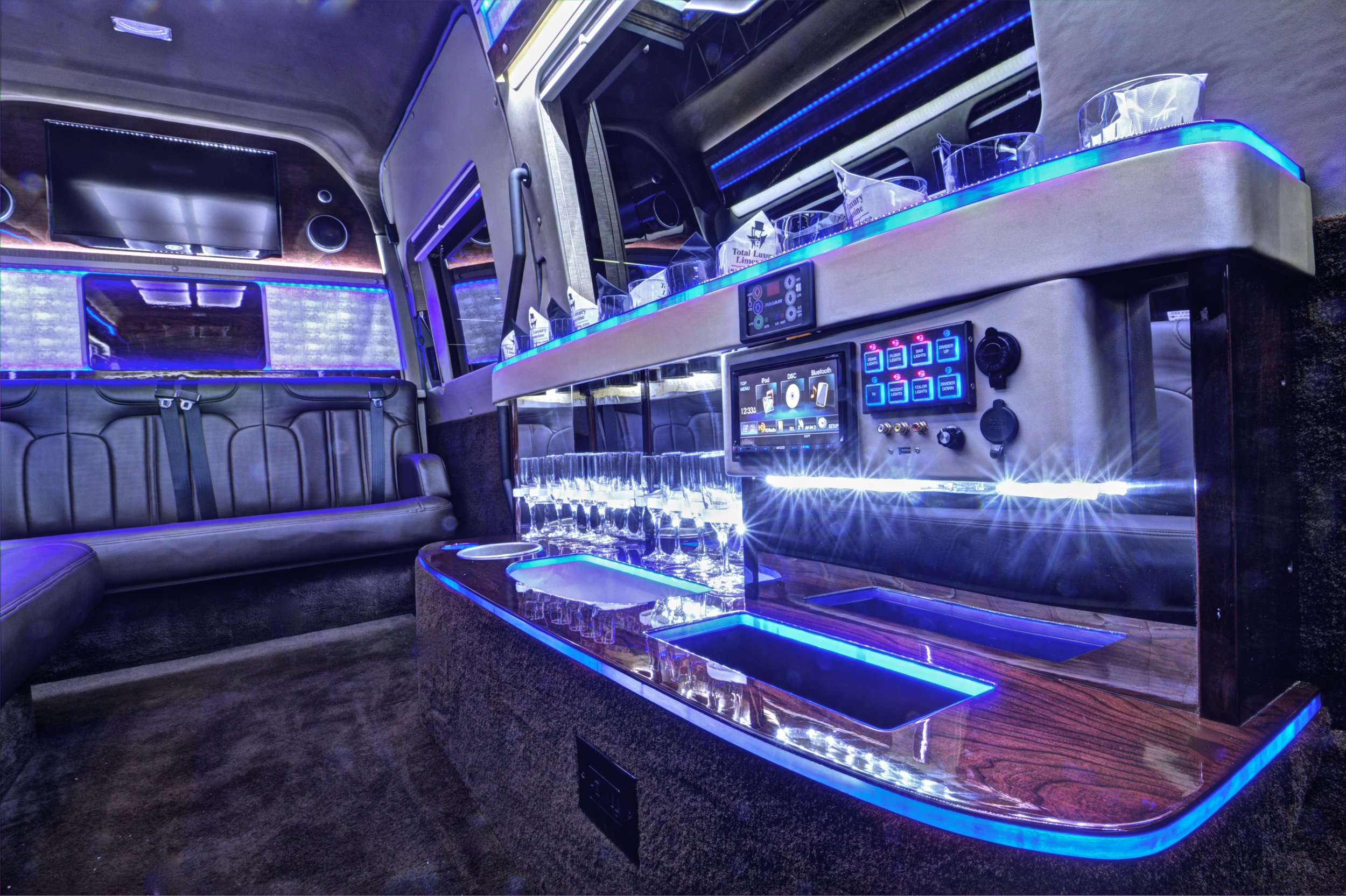 Sprinter Limo interior.jpg