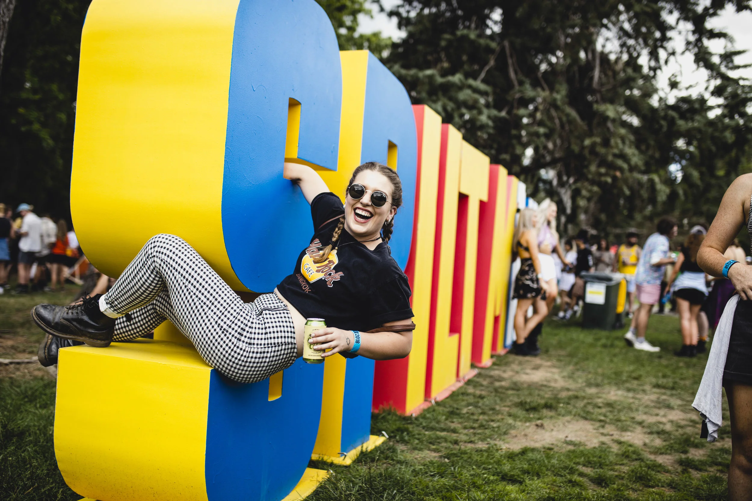 SM18 -BILLYZAMMIT_SOCIALS_SPILTMILK-31-HANGING OUT SPILT LETTERS.jpg