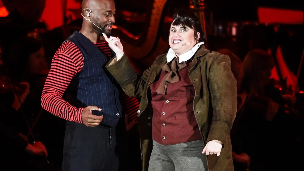 taye-diggs-rebel-wilson.jpg