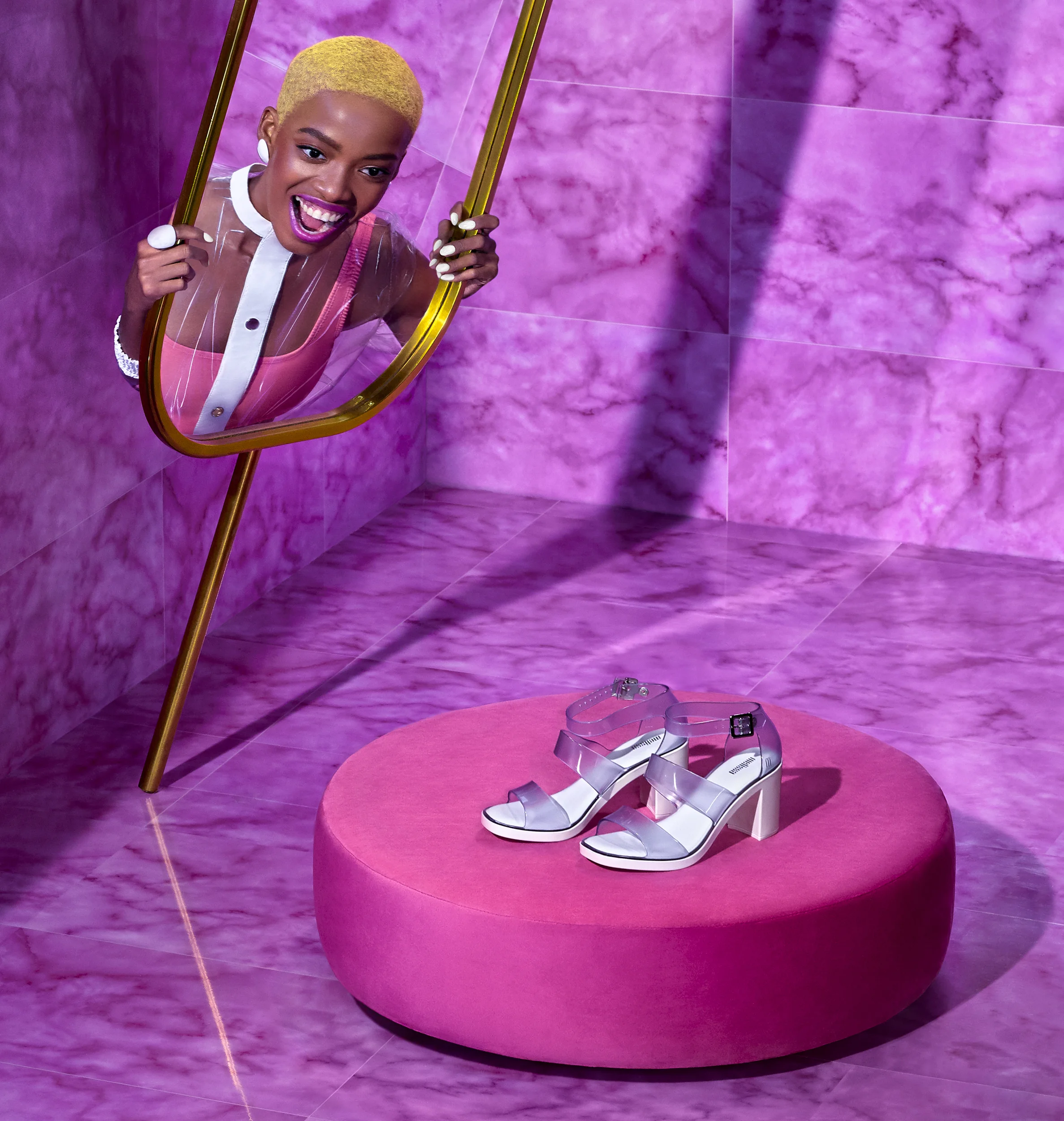 jeudi peep.jpg