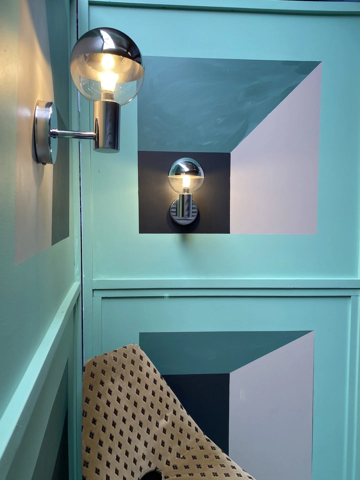 pair-motoko-ishii-space-age-chrome-wall-sconces-1970s.jpg