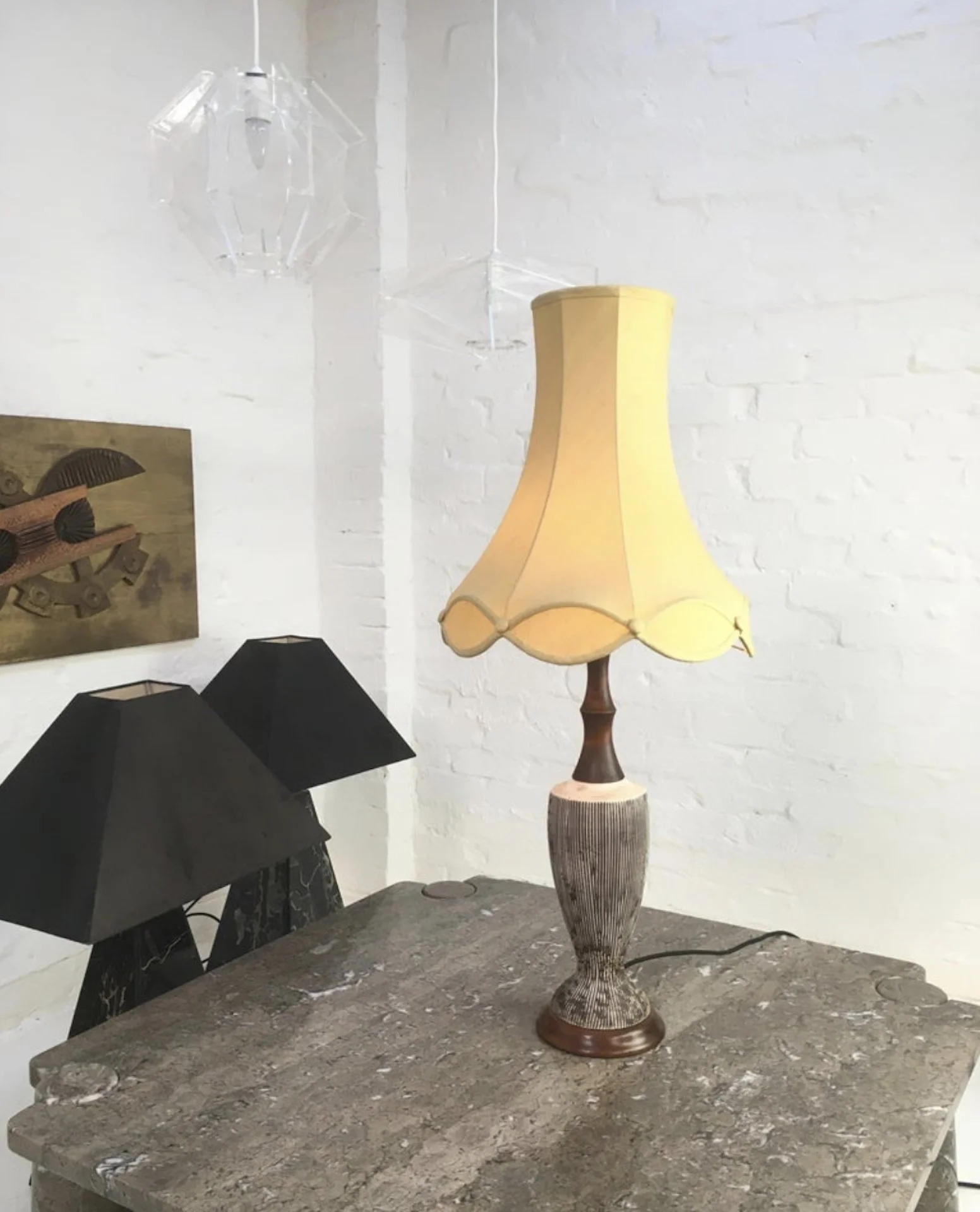 sgraffito_lamp_studio.jpg