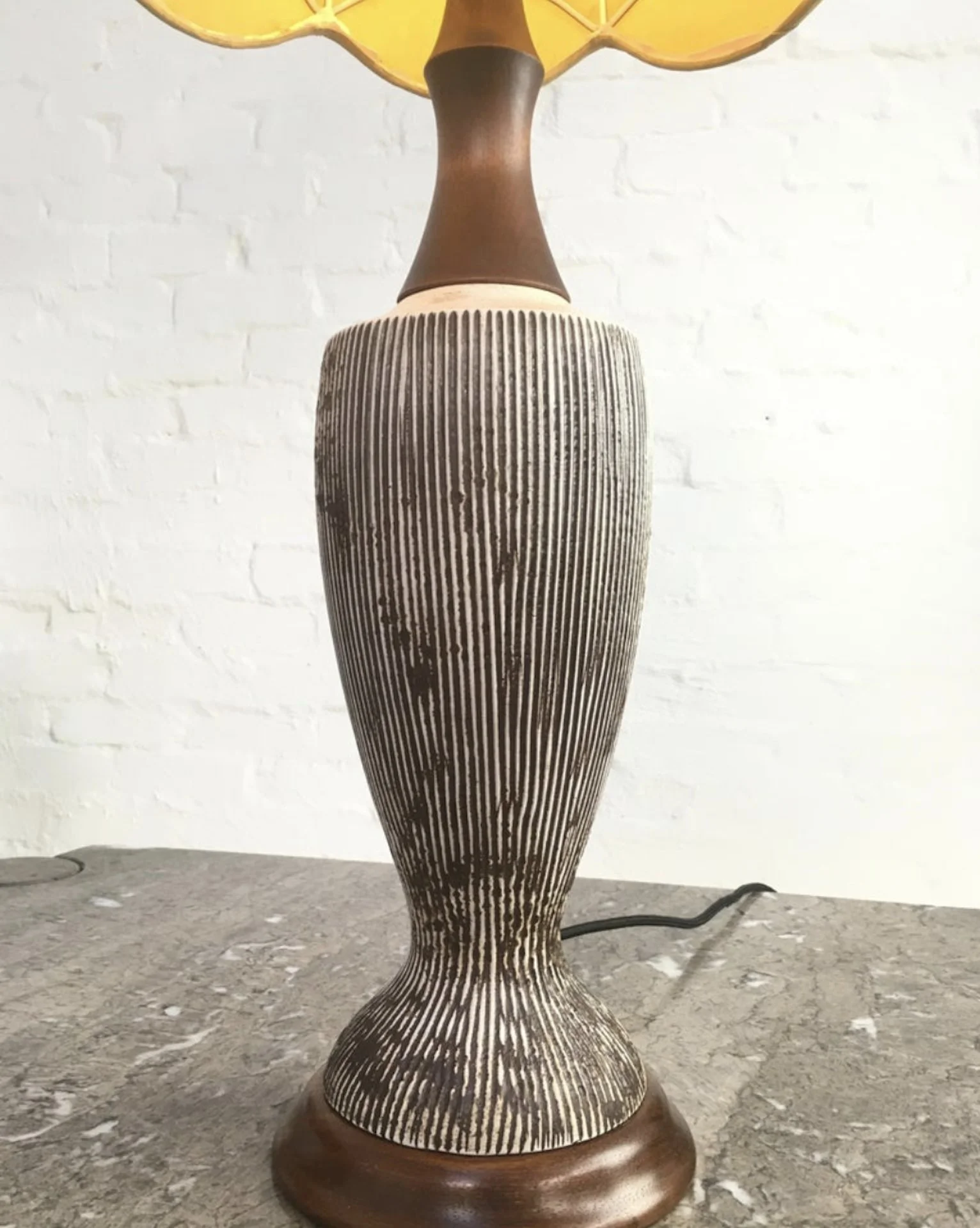 sgraffito_lamp_body.jpg