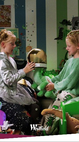 64_CSN_AW_Kid's_Fashion_SmartScreen_RI_AU_1080x1920.gif