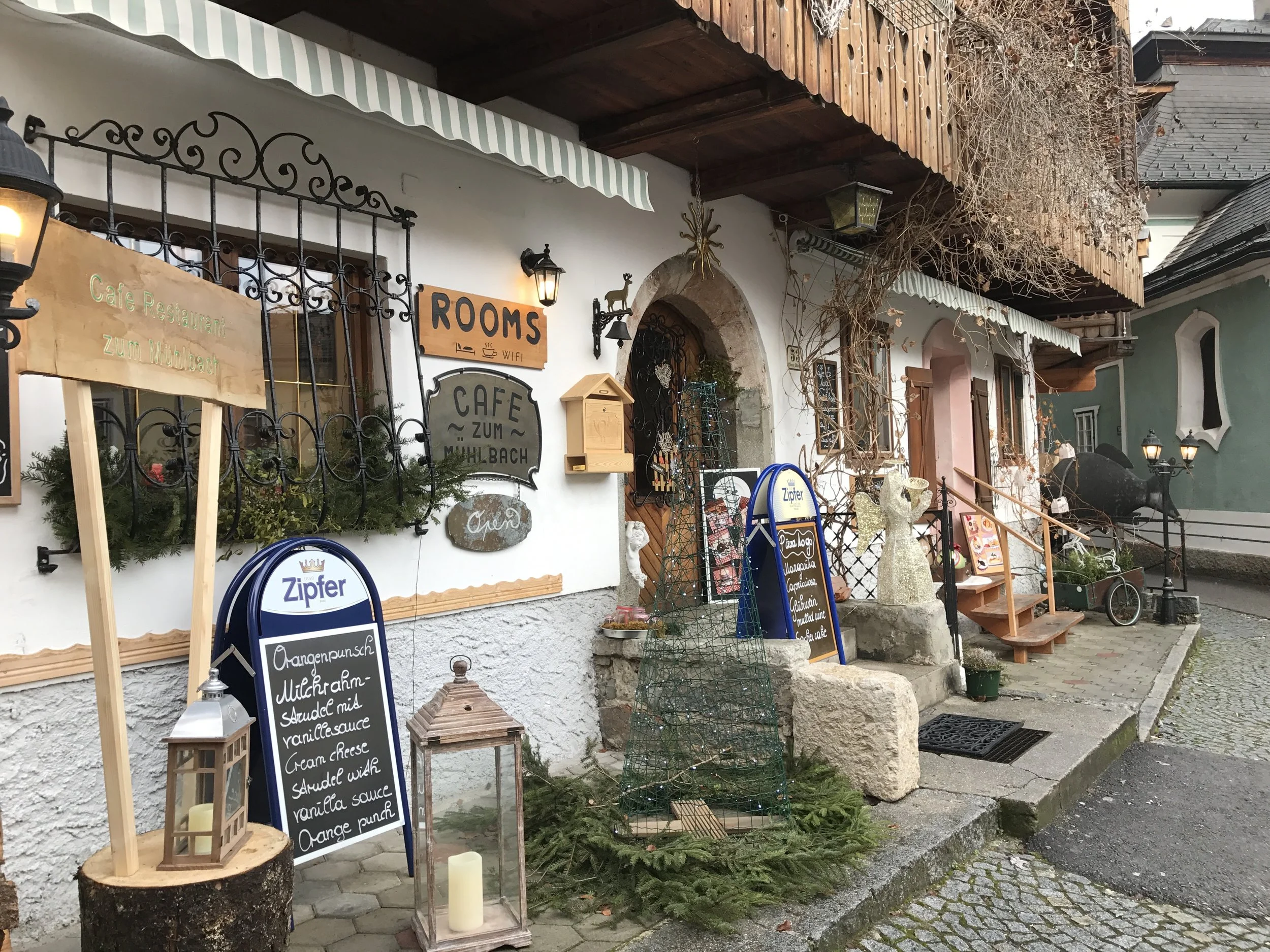 Cafes and restaurants with a charm
