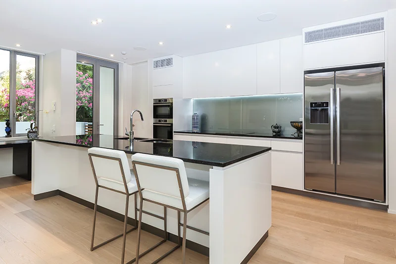 Abode-MJ18-GreggFeat7.jpg