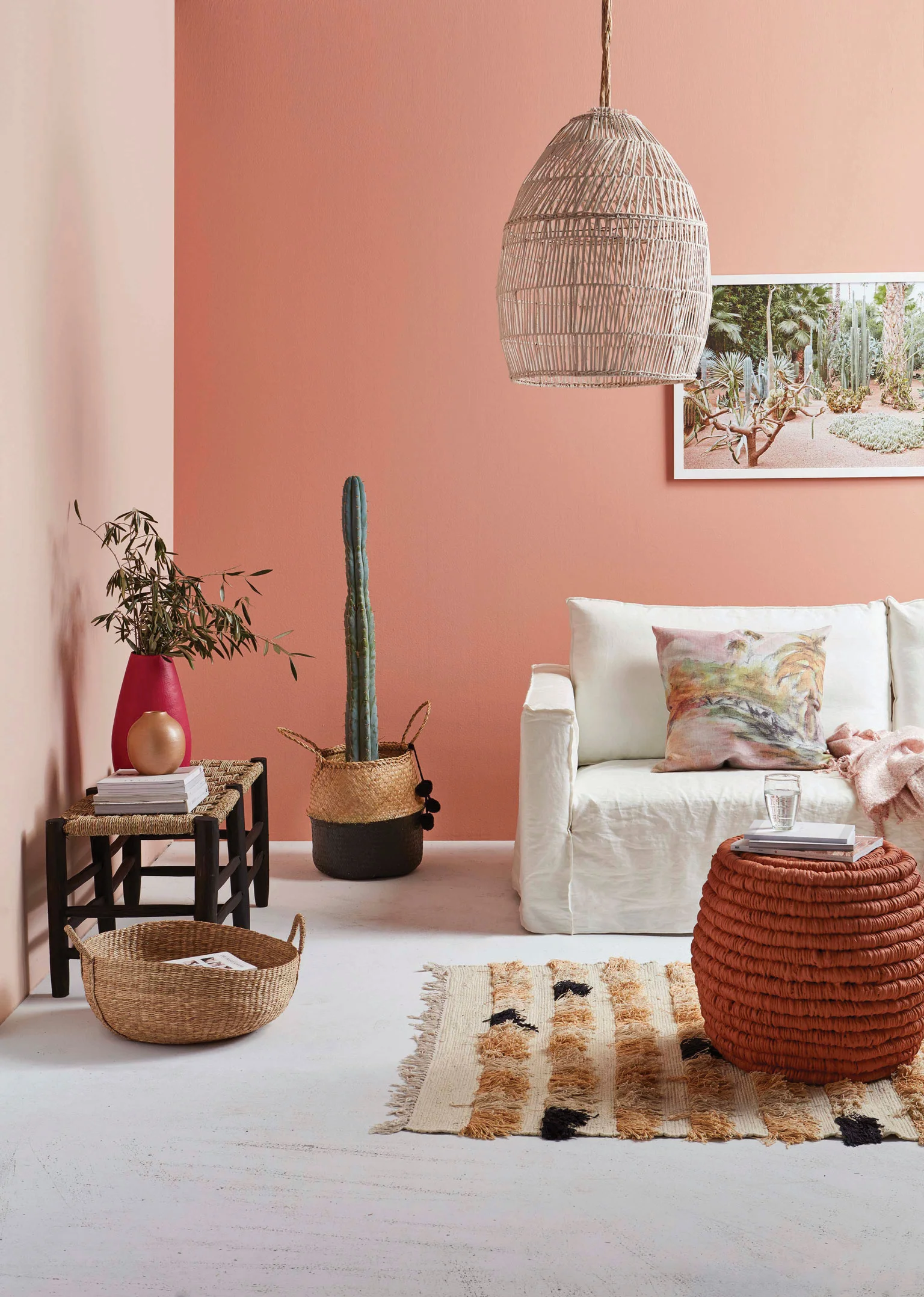 Claudia-Kozub,living,pink,Resene-Just-Dance+Sorbet+Poured-Milk+Rebel+Despacito+Sunbaked+Pitch-Black+Irresistible+Rose-Gold,photo-Wendy-FenwickPT2.hero.jpg