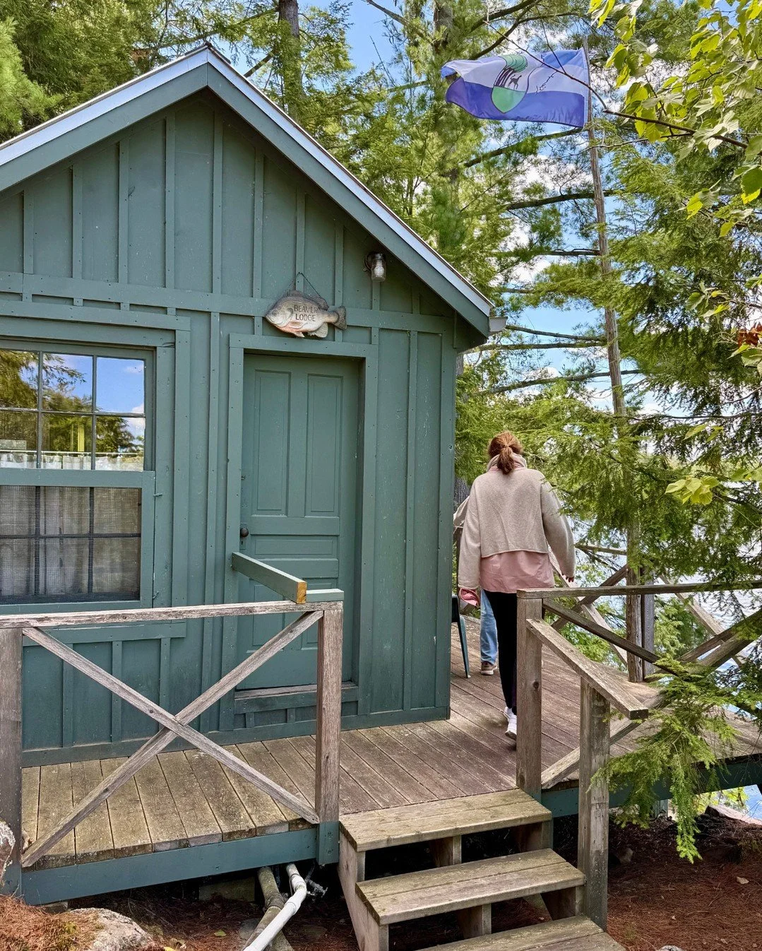 Oh, wie sch&ouml;n ist Kanada! Teil 6 &ndash; Letzte Etappe nach rund 8.000 Kilometern quer durch Kanada: Lakefield in Ontario 😎 und das Verr&uuml;ckte: Es sieht aus wie in Finnland 🇫🇮🇨🇦 wir f&uuml;hlen uns direkt wie zuhause thanks to @uteshaw 