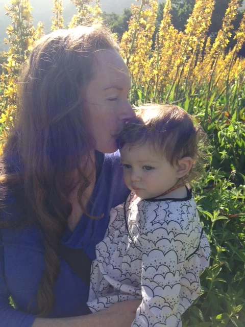 Staying Stable when on the Move: Roots and Wings