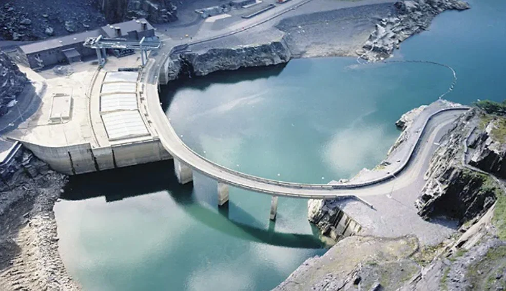 Dinorwig Hydroelectric Power Station (North Wales, UK)  1997
