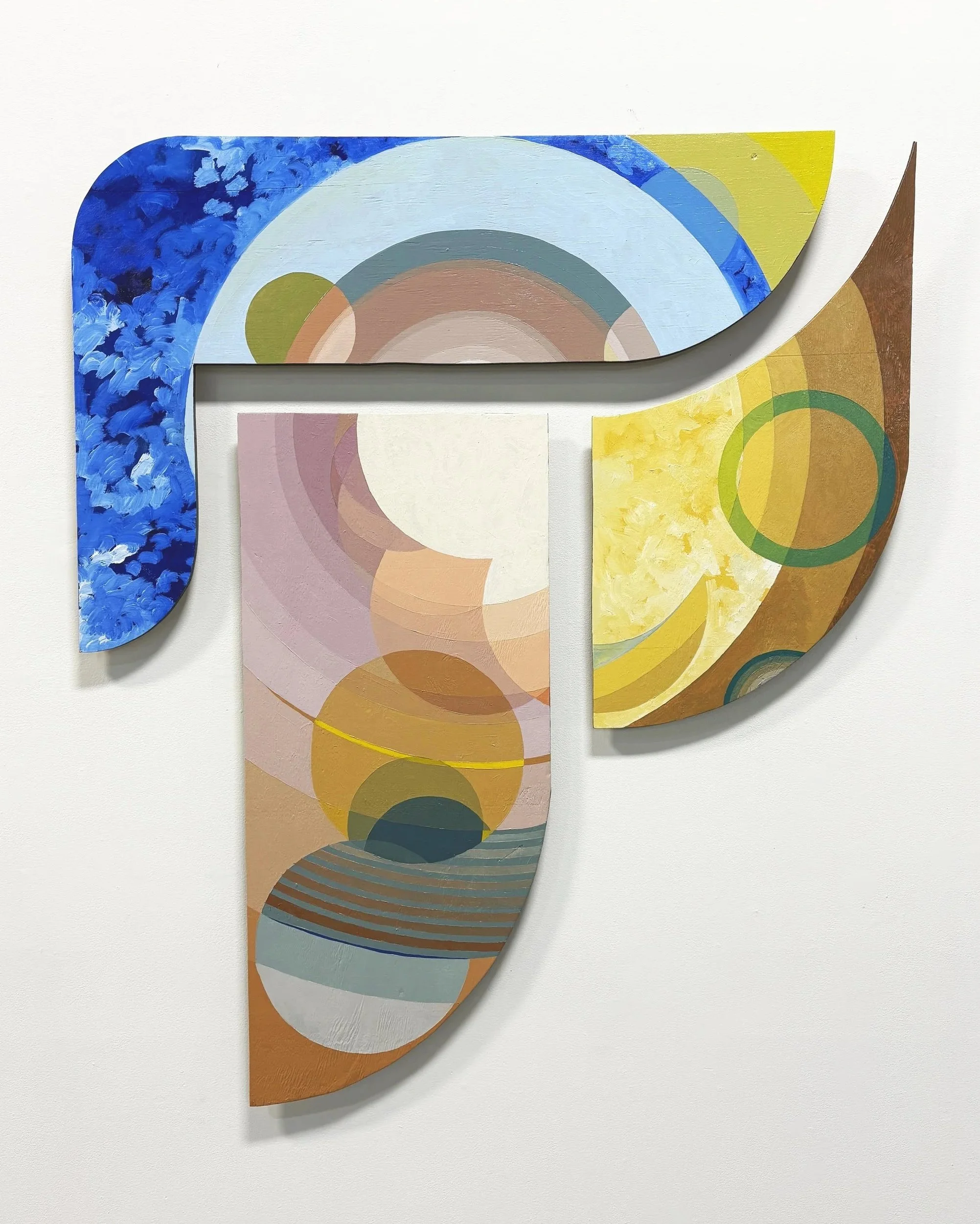 Heady Trips of the Frequent Freeloader in the Foyer