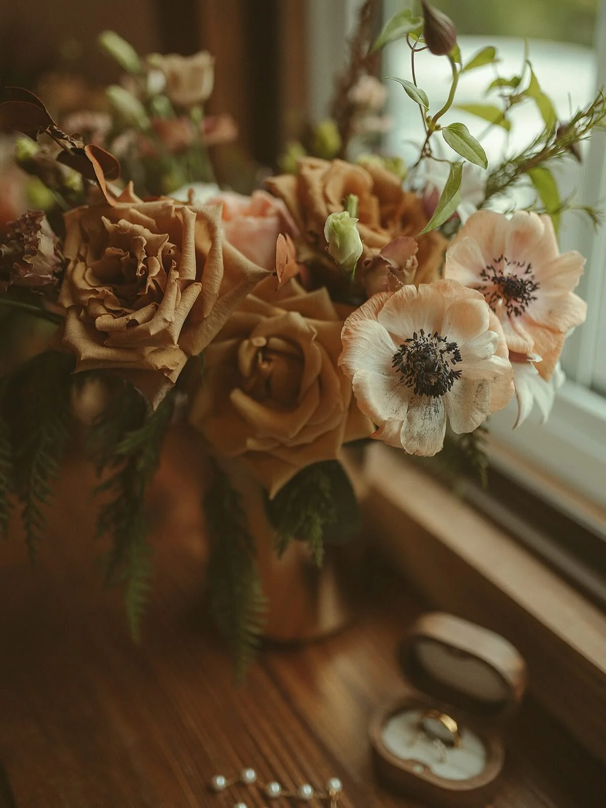 We cannot wait for the fall season to be in full swing💛💛. Photography: @landrum_photo  Venue: @darbyfarmfl
